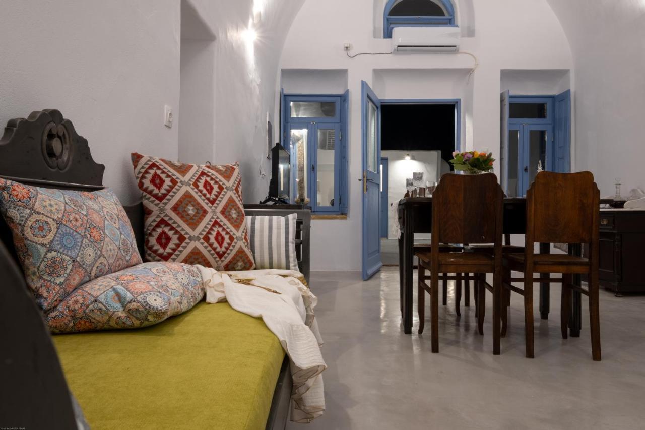 Labyrinth Traditional Houses Pyrgos Kallistis Exterior foto